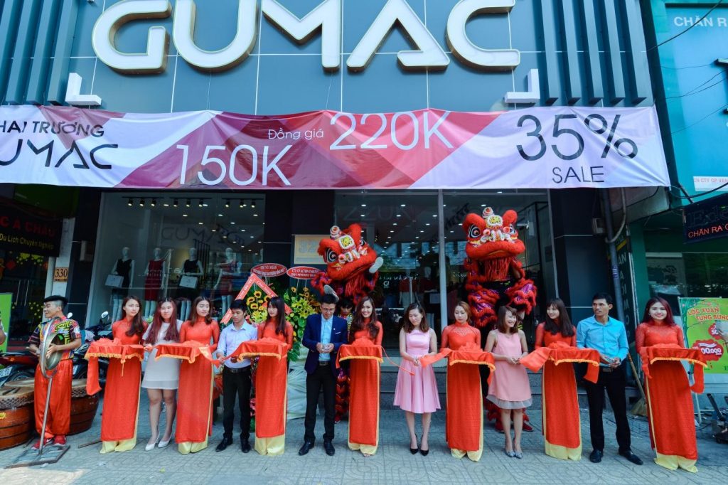 tổ chức khai trương cửa hàng tại Gò Vấp