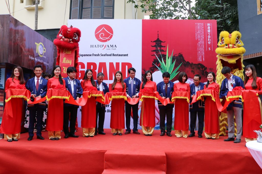 tổ chức khai trương cửa hàng tại Gò Vấp