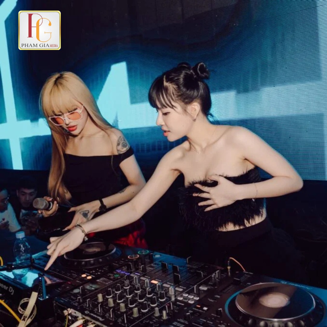 Mách bạn các bước thuê DJ tiệc cưới