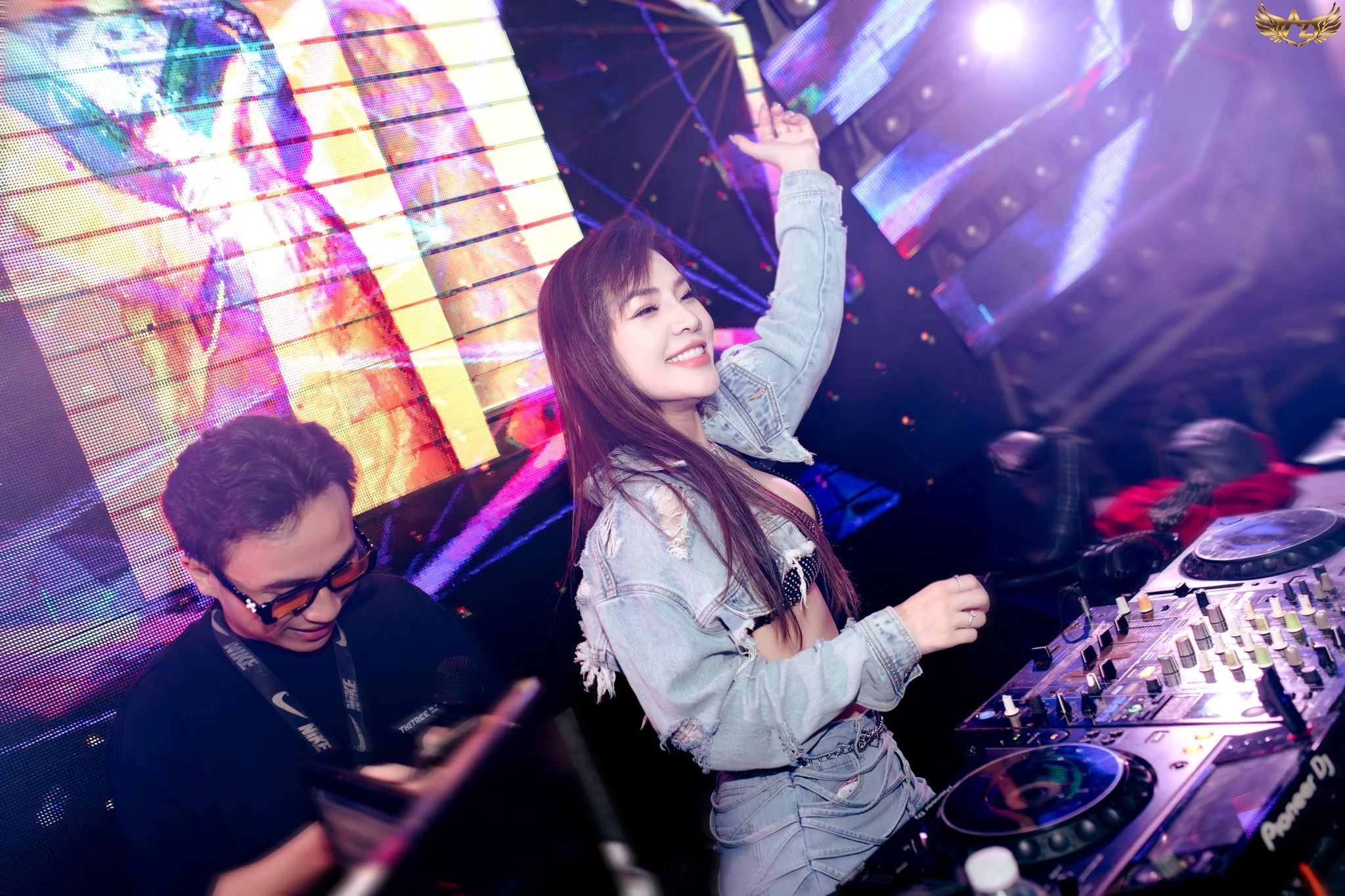Tìm hiểu dịch vụ thuê DJ tiệc cưới tại TP.HCM