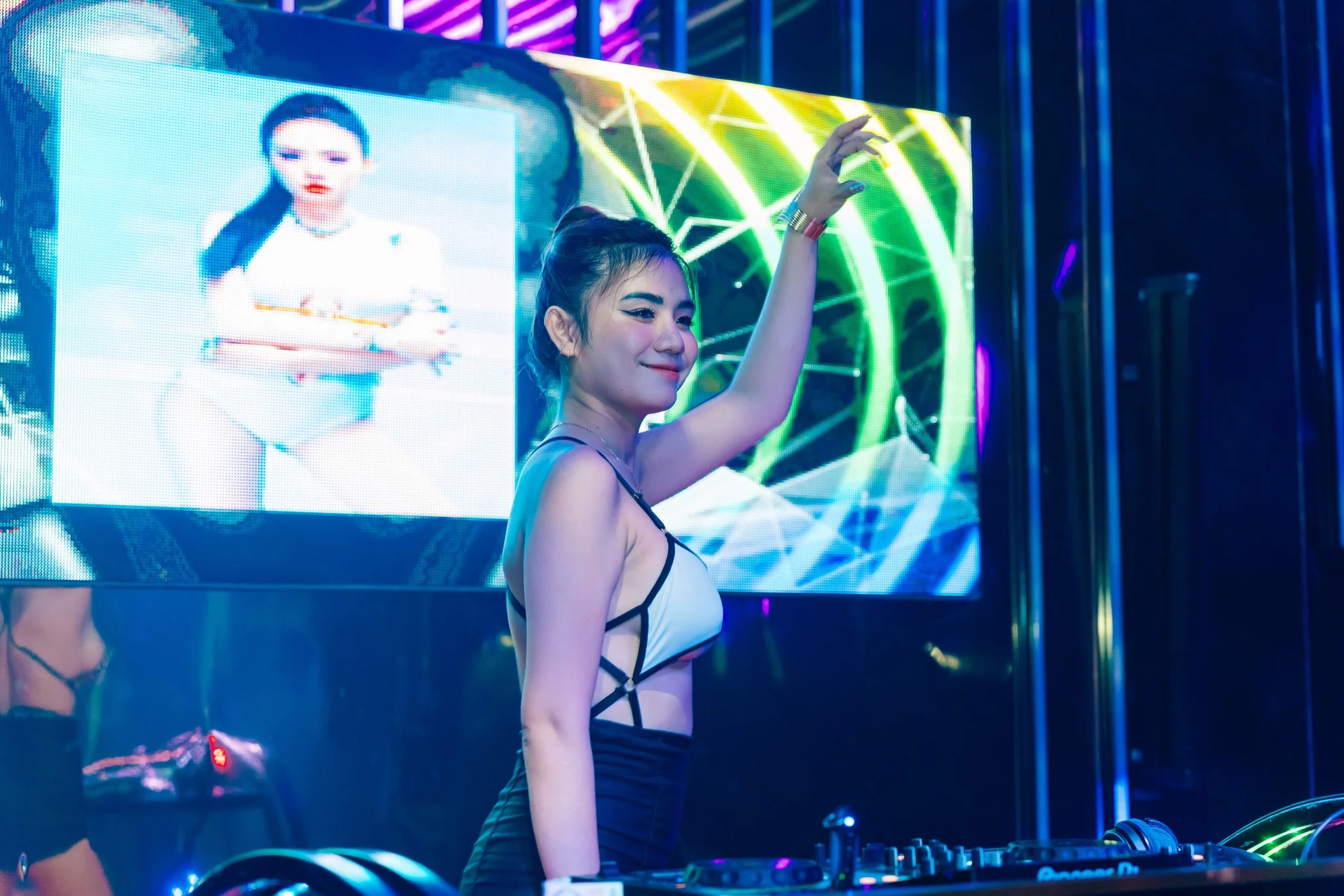 Hướng dẫn tìm DJ tiệc cưới Đà Nẵng