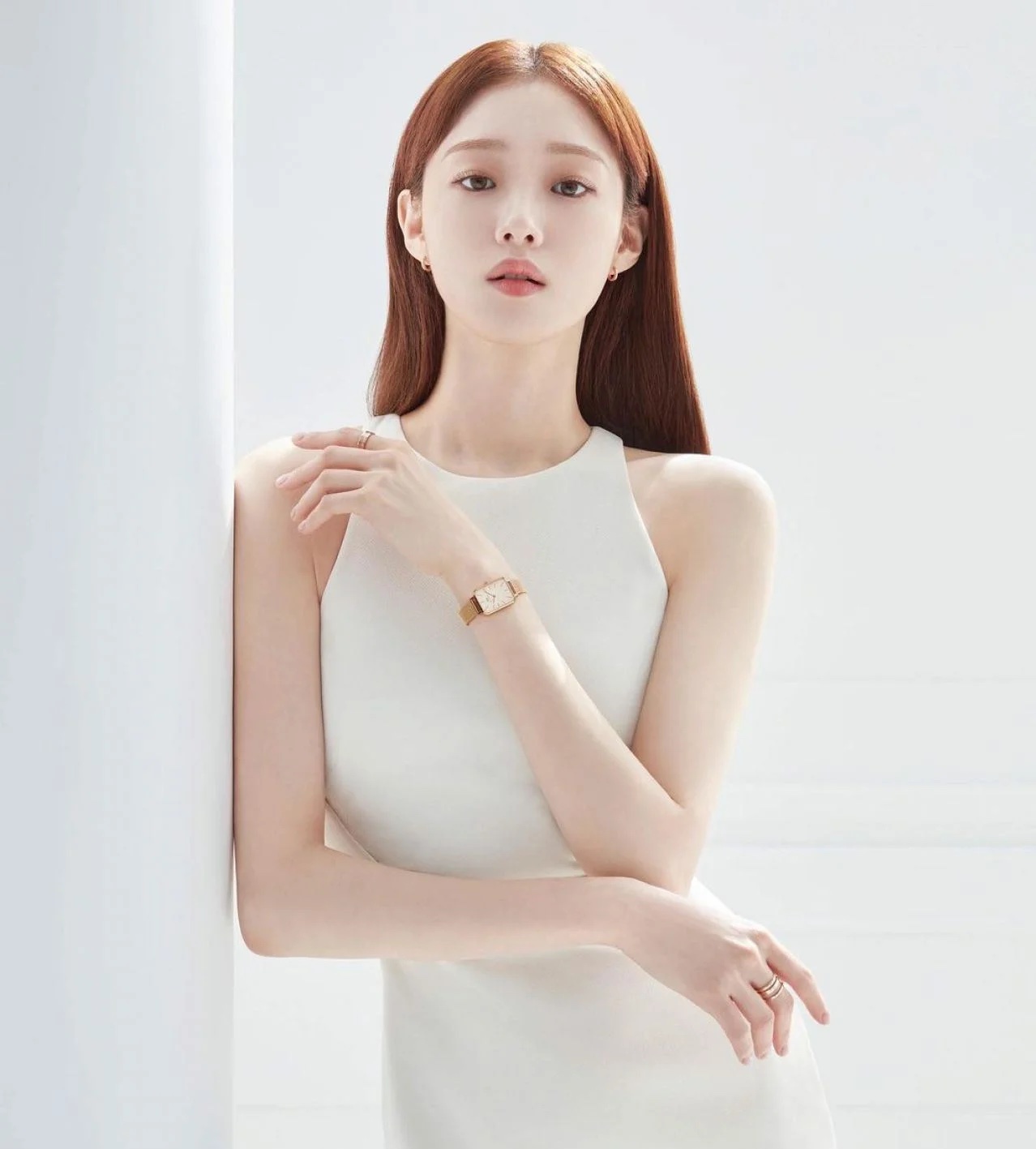 Đội ngũ người mẫu chuyên nghiệp và sáng tạo