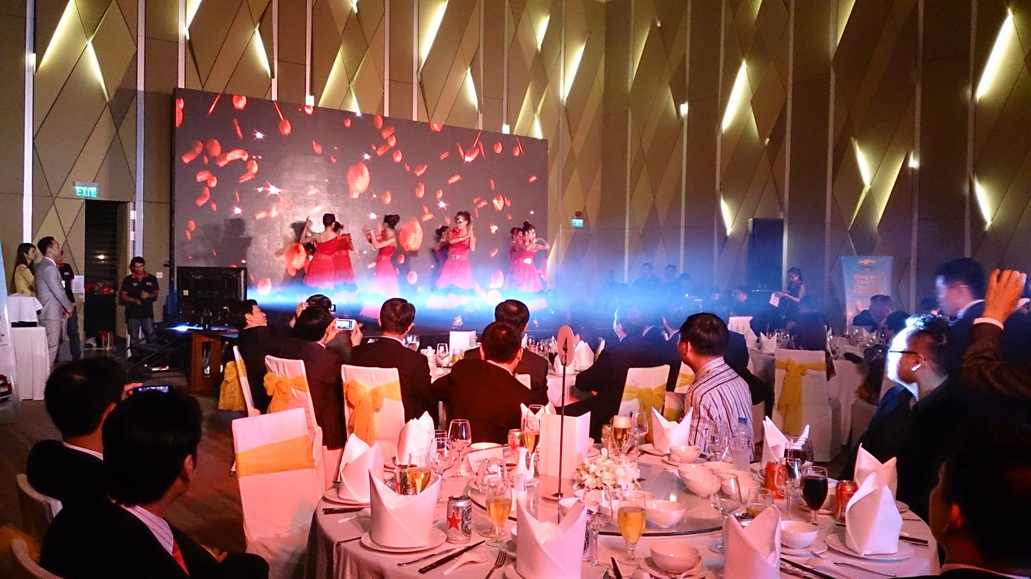 Tiêu chí lựa chọn Dịch vụ cho thuê DJ tiệc cưới uy tín