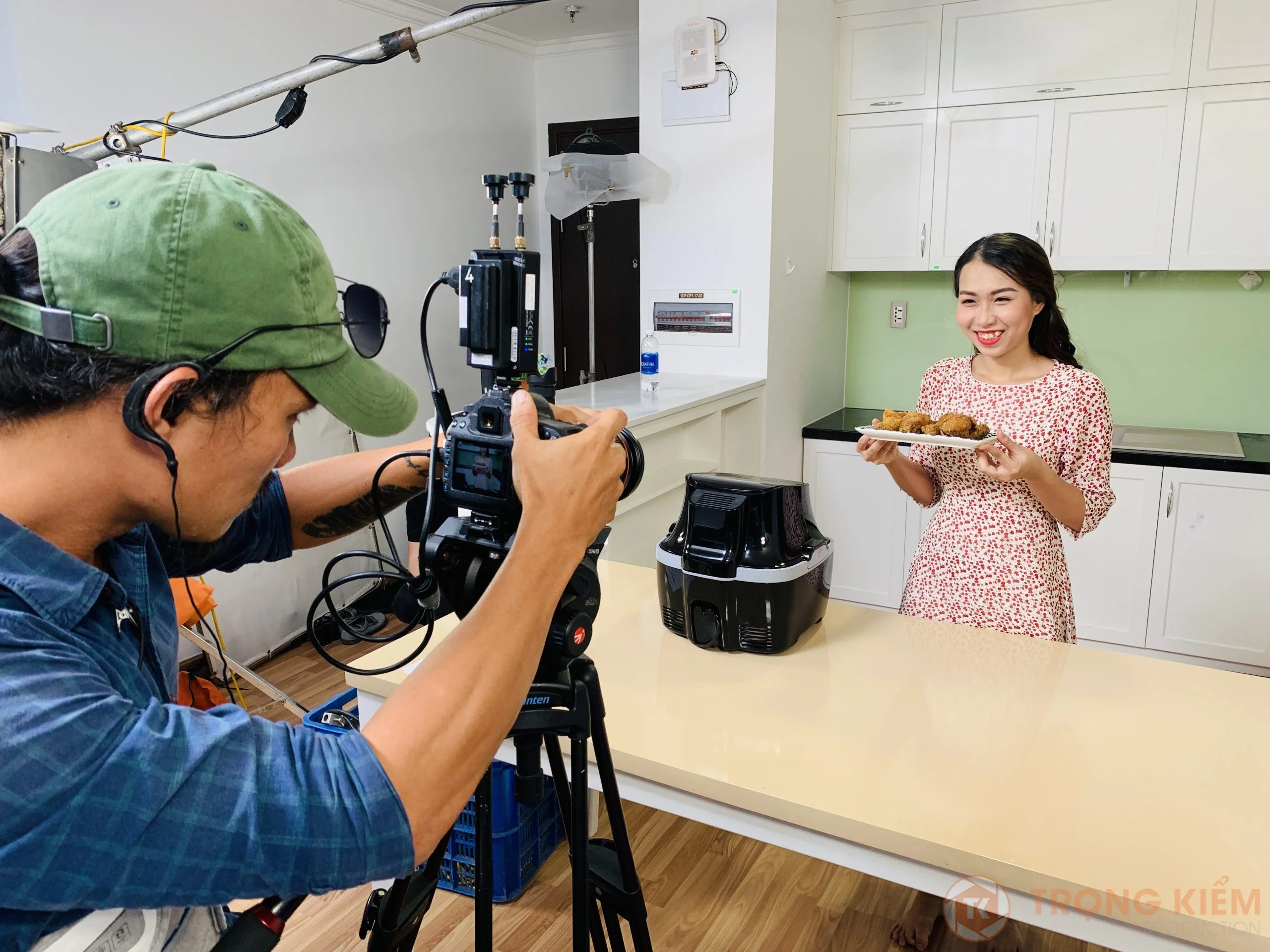 Các Dịch vụ chụp ảnh studio tại Phạm Gia Media