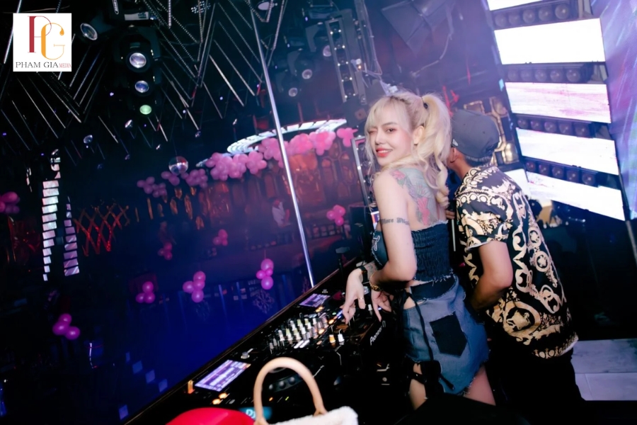 Chương trình đào tạo trọn gói DJ chuyên nghiệp gồm những gì