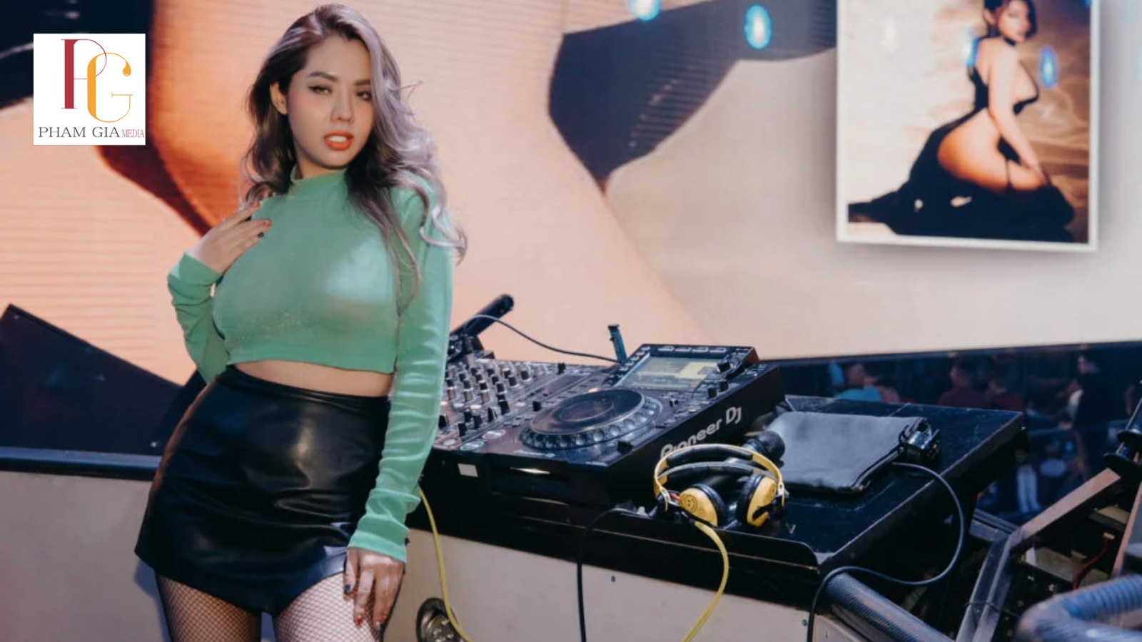 Persona thương hiệu DJ: nổi loạn - tối giản - sang trọng - nghệ sĩ?