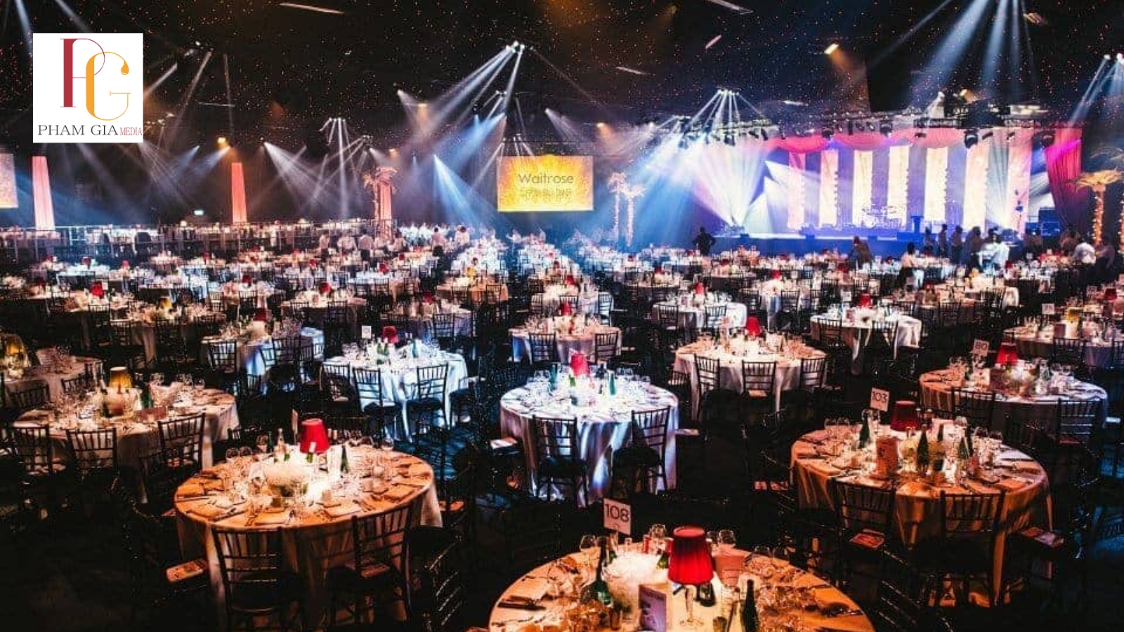 Đơn vị tổ chức tiệc cuối năm chuyên nghiệp cho doanh nghiệp