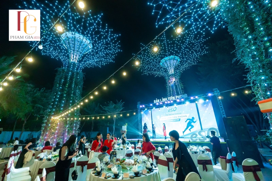 Lưu ý khi tổ chức tiệc cuối năm về kịch bản chương trình