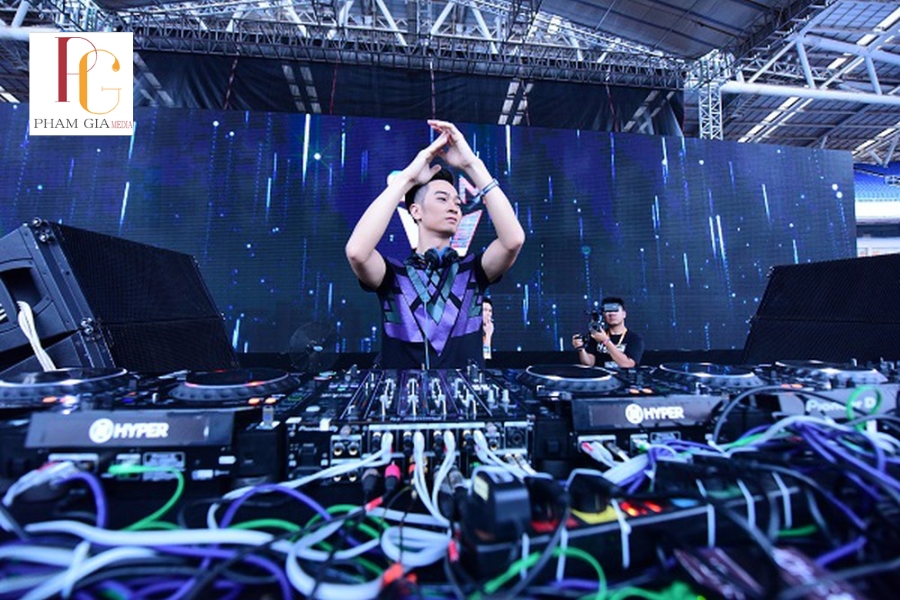Vì sao nên thuê DJ party Hà Nội cho sự kiện của bạn?