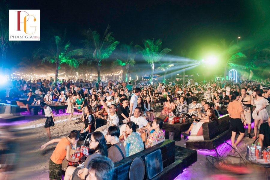 Ý tưởng tổ chức DJ Party Ngoài Trời ấn tượng