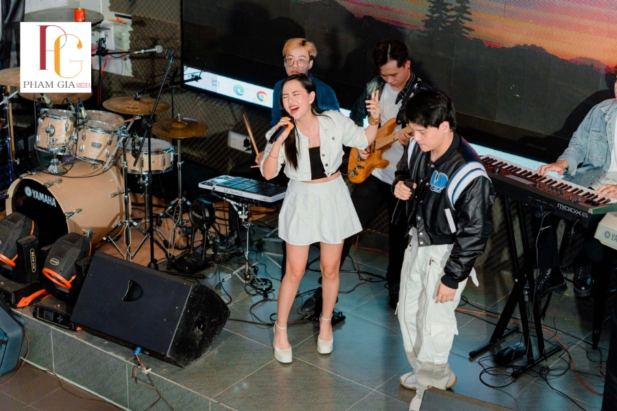 Lý do doanh nghiệp nên thuê band nhạc tiệc cuối năm?