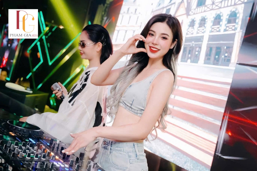 Giới thiệu dịch vụ DJ Party Freelancer tại Phạm Gia Media