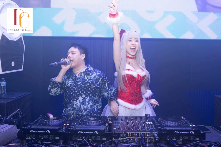 Lý do nên chọn DJ Party Freelancer linh hoạt?