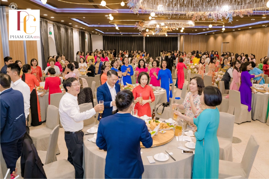 Tiêu chí đánh giá khi so sánh công ty tổ chức tiệc cuối năm