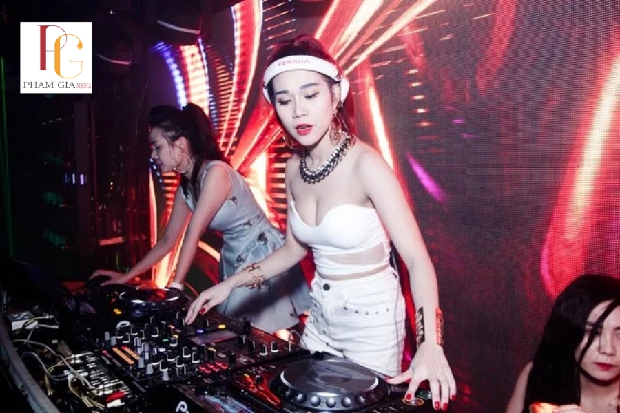 Lợi ích khi Thuê DJ Hot Girl cho sự kiện doanh nghiệp