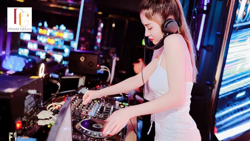 Thuê DJ Kèm Vũ Đoàn Giải Pháp Sự Kiện Hấp Dẫn