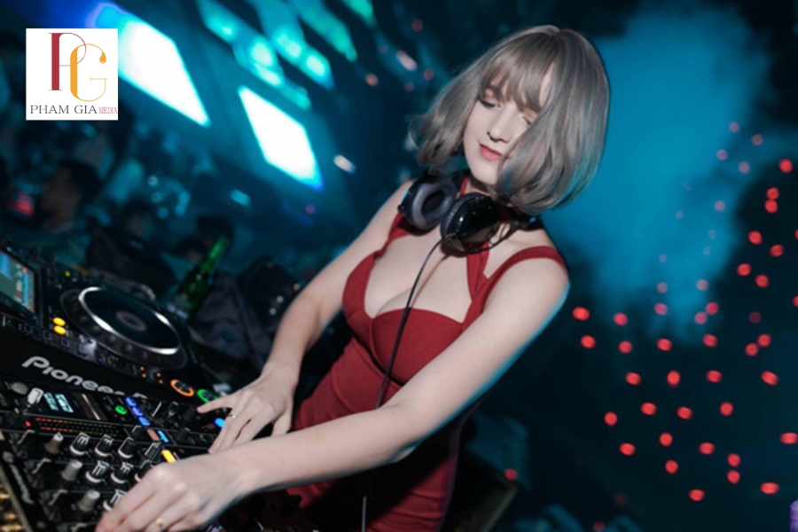 Những sự kiện nào nên lựa chọn dịch vụ Thuê DJ Kèm Vũ Đoàn?