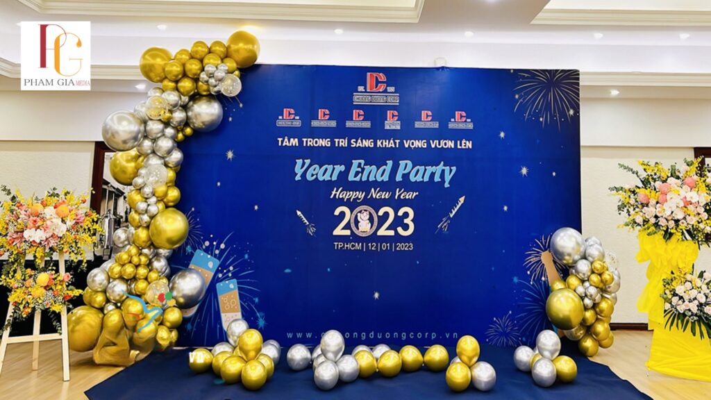 Backdrop Year End Party Thiết Kế Đẹp, Thu Hút Mọi Ánh Nhìn
