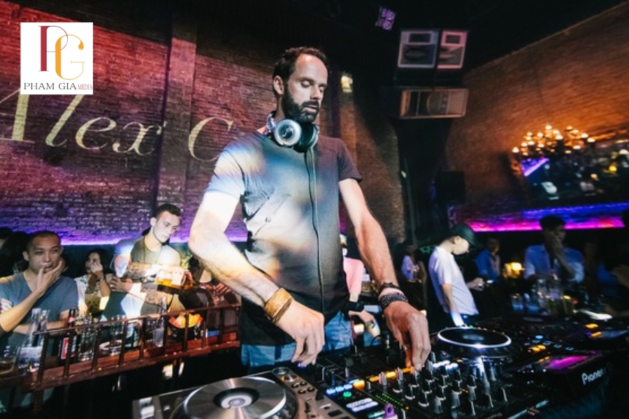 Những yếu tố tạo nên một DJ Deep House chuyên nghiệp