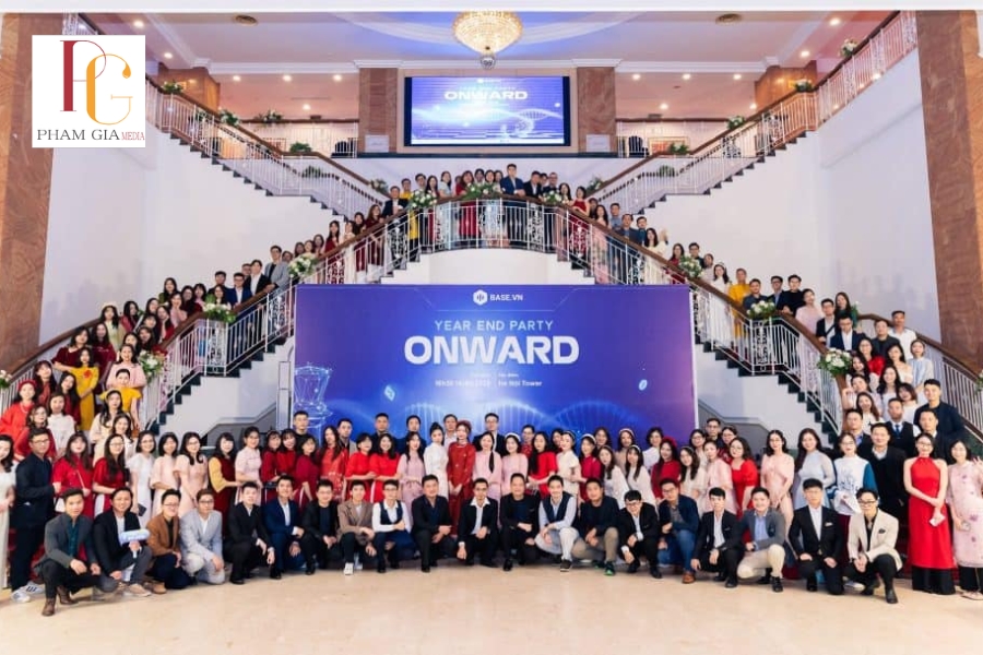 Mẫu Kịch Bản Tiệc Year End Party Ấn Tượng Theo Từng Phần Chương Trình