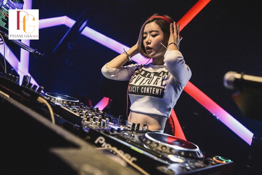 Phạm Gia Media – Đơn vị cung cấp dịch vụ Thuê DJ Ra Mắt Sản Phẩm chuyên nghiệp